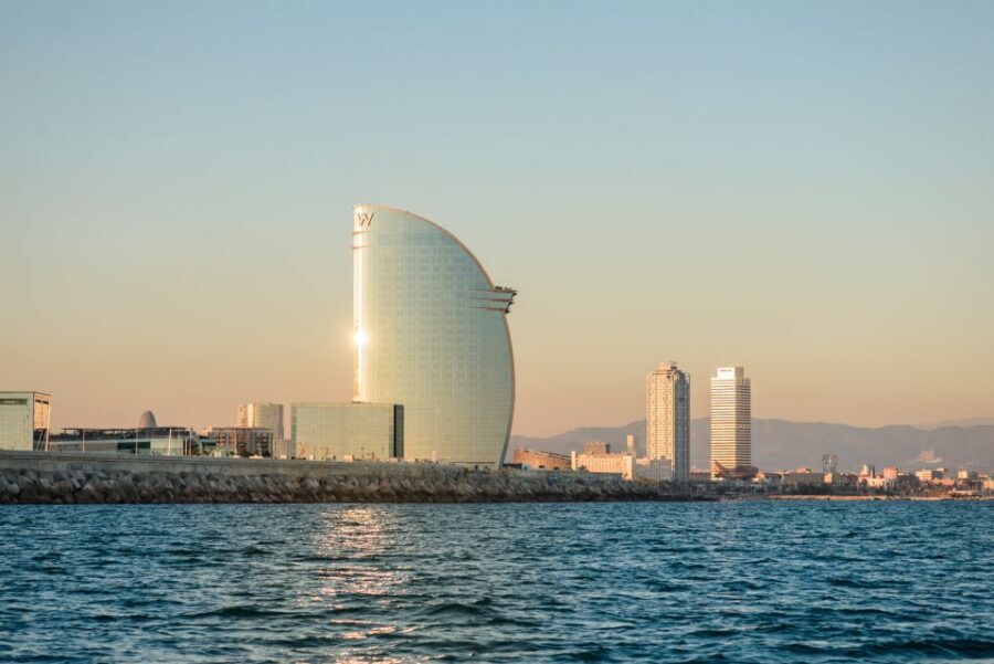 Barcelona Sunset Sailing with Gin Tonic Workshop Option - Comfort Details That Affect Your Evening (More Than You Think)