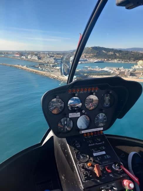 Barcelona: Supercar Driving and Helicopter Experience - 20 minutes at the wheel: the Barceloneta coastal drive