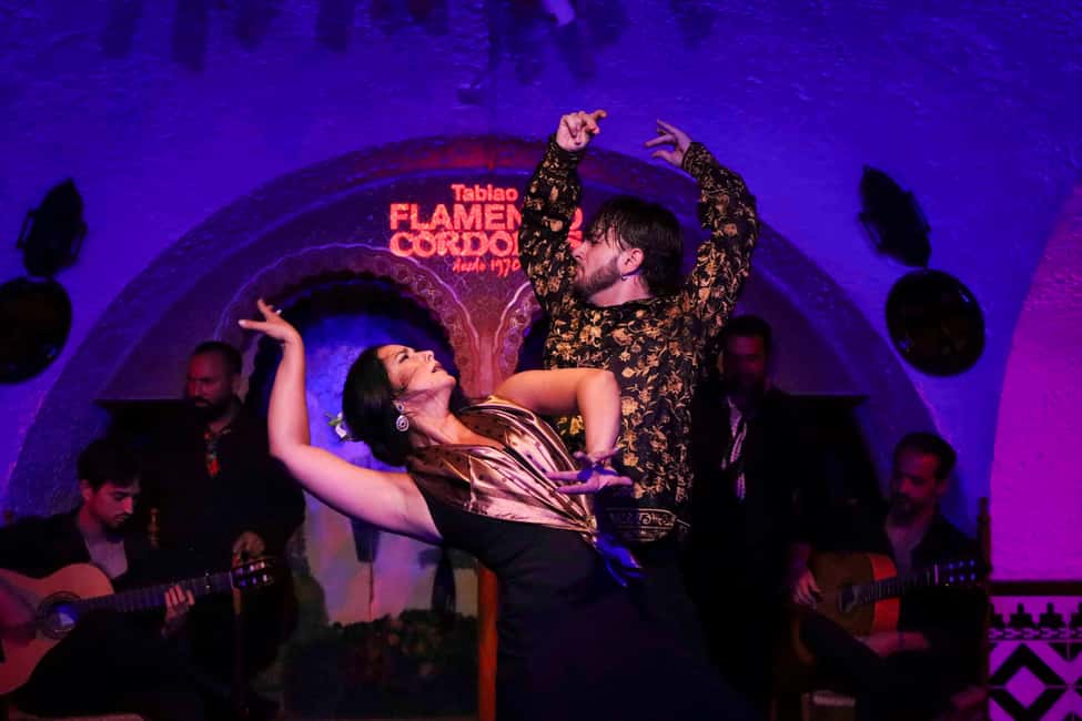 Barcelona: Tablao Flamenco Cordobes Show and Drink in Rambla - Pricing value: why $55 can make sense