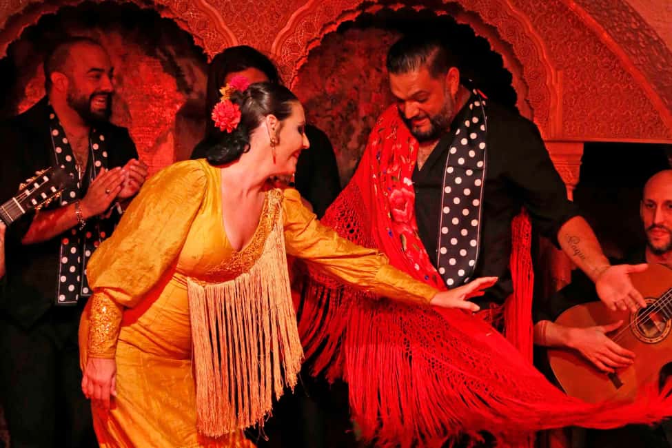 Barcelona: Tablao Flamenco Cordobes Show and Drink in Rambla - Who should book this and who might skip it