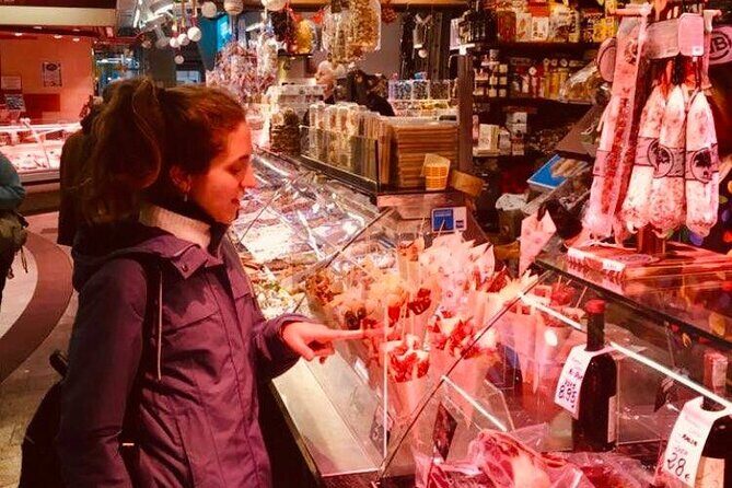 Barcelona tailored tapas & drinks tour with a native guide - Choosing the right tapas zone: how your guide picks the route