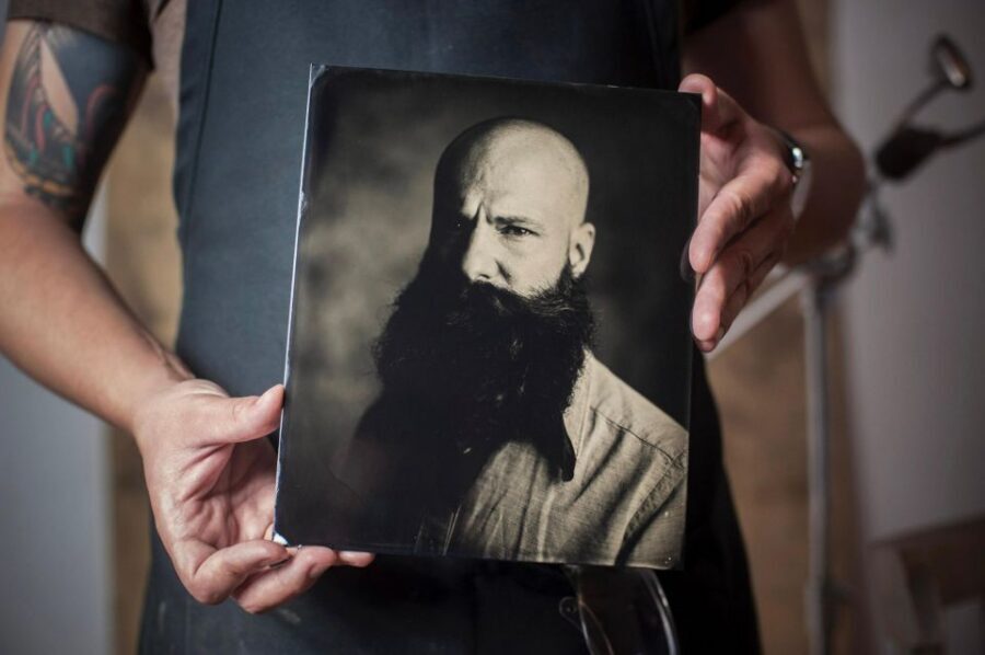 Barcelona: Take your portrait with a 19th century process - What you get for $118: value that makes sense for analog fans