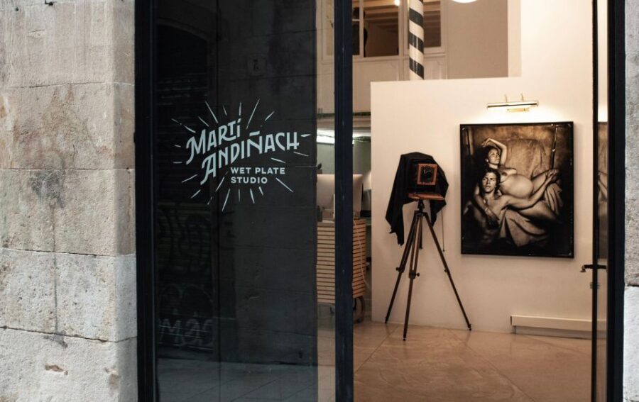 Barcelona: Take your portrait with a 19th century process - Who this is best for (and who should plan differently)