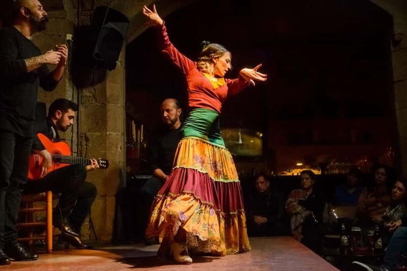 Barcelona: Tapas and Wine with Flamenco Show in the Old Town - First, the big idea: tapas stops that lead naturally into flamenco