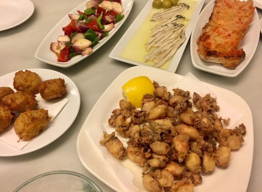 Barcelona: Tapas Crawl full meal & drinks all included - Drinks You’ll Run Into: Vermut, Red Wine, and Sometimes Sangria