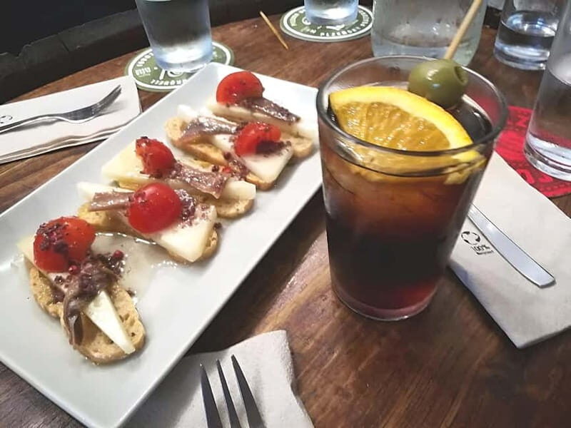 Barcelona: Tapas Crawl full meal & drinks all included - Should You Book This Tapas Crawl in Barcelona?