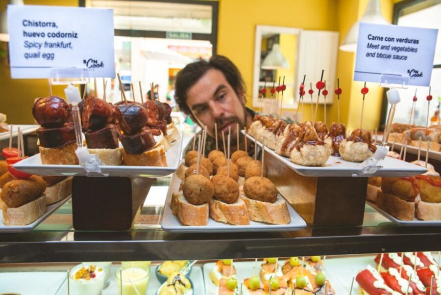 Barcelona Tapas & Wine Private Tour in Traditional Taverns - Carrer de Sant Pau 124: cava in a traditional 1912 bar