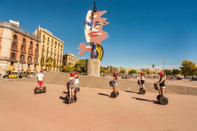 Barcelona Top Highlights Segway Tour - Graffiti street art: Jardins de les Tres Xemeneies as your warm-up