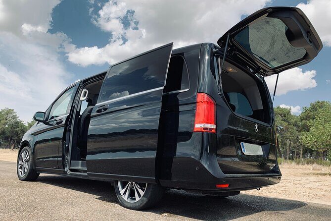 Barcelona Transfers Premium - Drop-Off and Luggage Help: The Last Mile That Matters