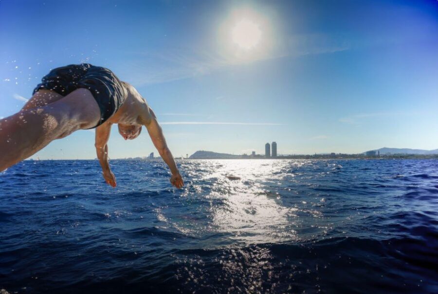 Barcelona: Yoga, Healthy Light Brunch and Sailing Experience - Booking advice: should you book this yoga and sailing combo?