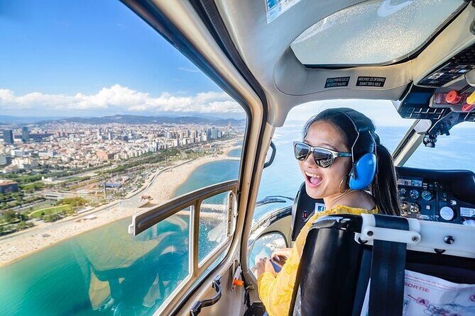 Barcelona's Coastline Helicopter Flight & Heliport Boat Transfer - Why this helicopter-and-boat setup is a smart first-visit move