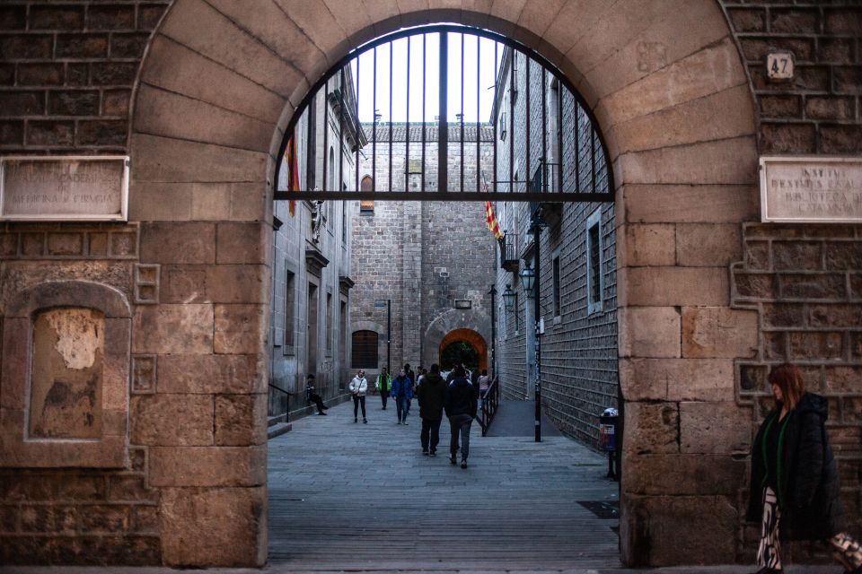 Barcelona's Dark History Walking Tour in El Raval - Sant Pau del Camp: the oldest church, with a troubled past