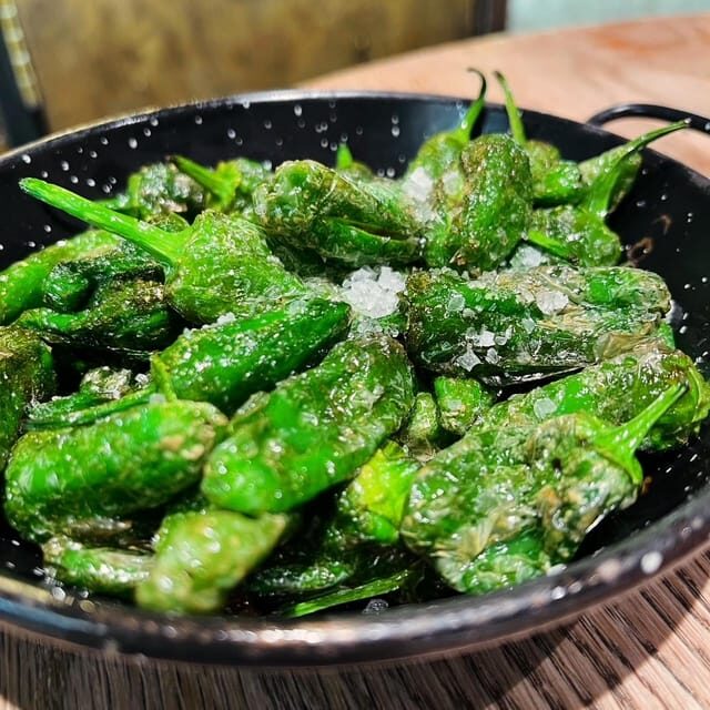 Barcelona´s Lunch or Dinner Tapas Tour: Food and Happiness - FAQ