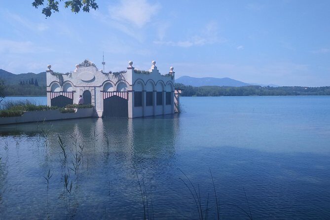 Besalu,Banyoles Lake & Garrotxa Volcanoes Small Group from Girona - Estany de Banyoles: lake walking time and optional La Tirona sailing