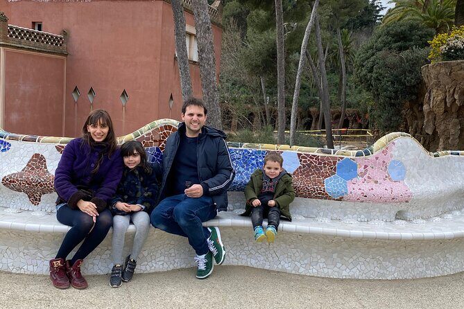 Best Gaudi Private Tour with Sagrada Familia & Park Guell in BCN - Hotel pickup and the 4-hour rhythm