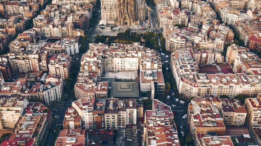Best of Barcelona: Private Walking Tour with a Local - Parc de la Ciutadella: where the walk slows down