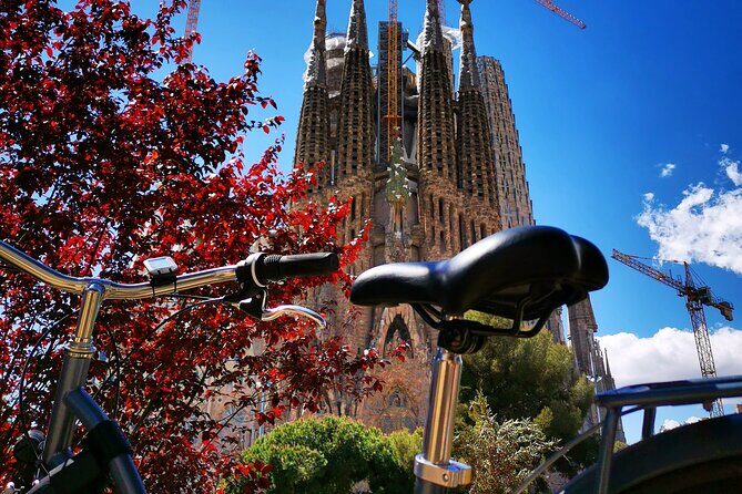 Bike and Sailing Tour in Barcelona - Step 1: Barri Gòtic by bike for a quick 2,000-year orientation