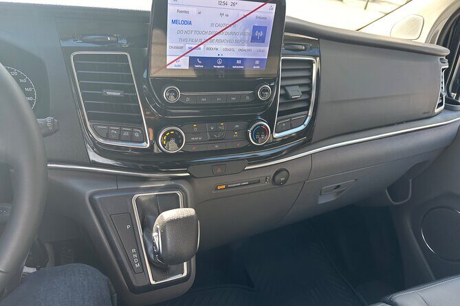 Book Private transfer from Barcelona airport to City - Price and value: what $35.93 per person really means