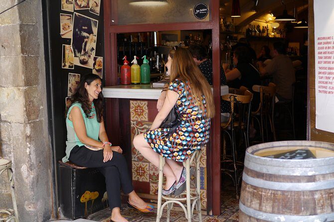 Born to Eat: Gourmet Tapas & Wine Small Group Tour in Old Barcelona - Santa Maria del Mar: the church stop that adds real weight