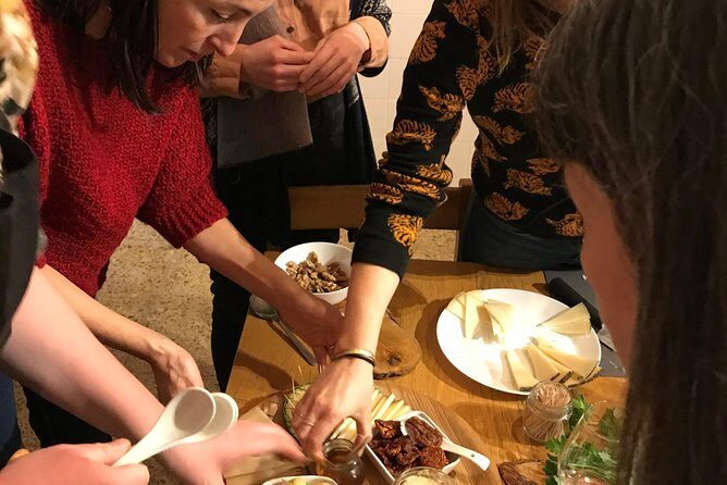 Build A Catalan Charcuterie Cheese Board & Wine Pairing (V/VG Options) - Small group size in a food workshop: what that means for you