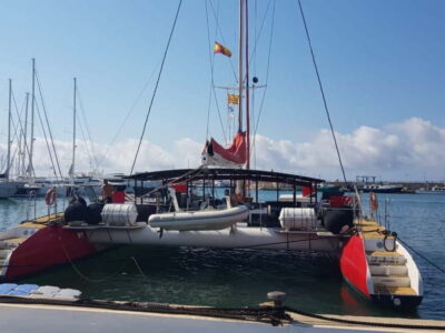 Cambrils/Salou: Coastline Catamaran 2h with drinks, pickup - Two hours on the Costa Dorada: what the cruise really feels like