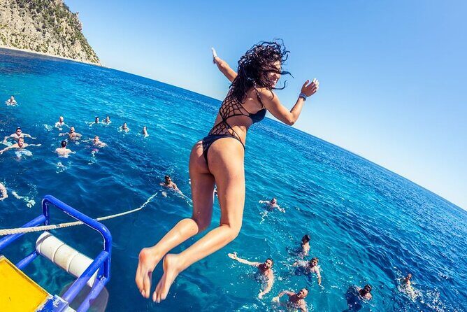 Cap de Creus Explore Experience - Catamaran exploration: secret caves, El Gato, and sea-cave drama