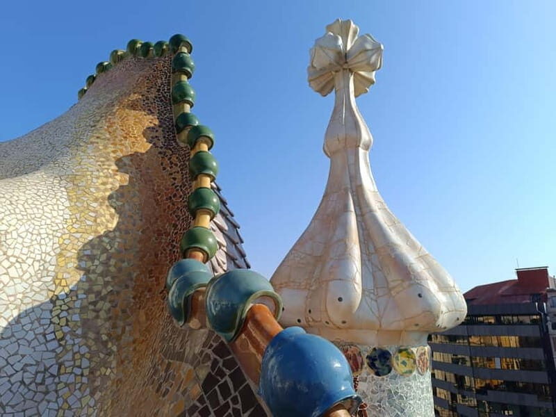 Casa Batlló First Access Insider Tour With Breakfast - The rooftop: panoramic views and space to actually enjoy them