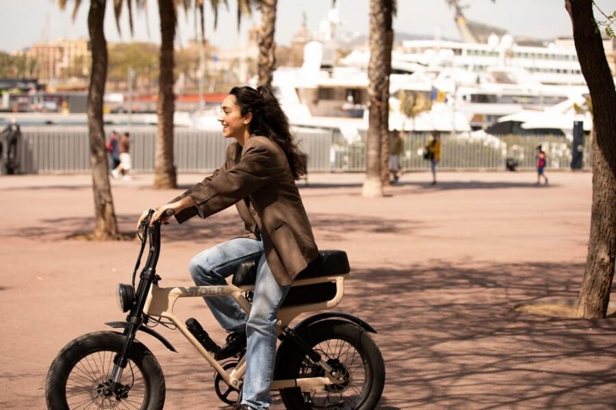 Comfortable E-Fatbike High-Lights Tour Barcelona - Why an E-Fatbike Tour Works So Well in Barcelona