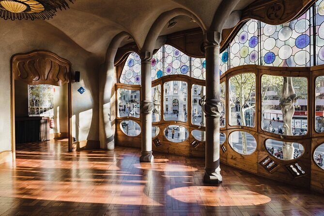 Complete Gaudi Tour: Casa Batllo, Park Guell & Sagrada Familia - AM route vs PM route: Casa Batlló morning, Casa Vicens afternoon