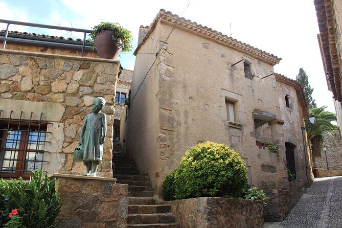 Costa Brava Beach Tour from Barcelona to Tossa de Mar - Weather Reality Check: When It Rains, the Tour Still Has a Plan