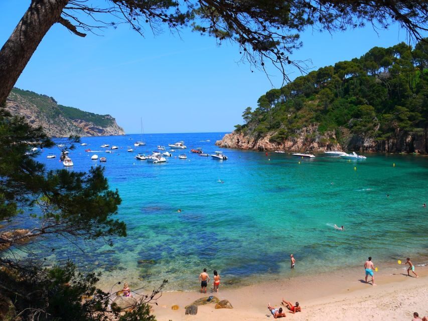 Costa Brava: Boat Ride and Tossa Visit with Hotel Pickup - Hotel Pickup in Barcelona: Leaving Early Without Losing the Day