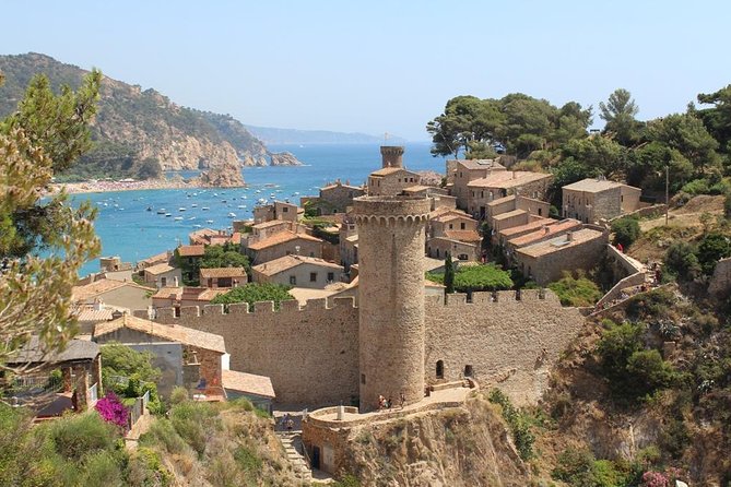 Costa Brava Day Sightseeing Tour with Boat Trip from Barcelona - Key Highlights at a Glance
