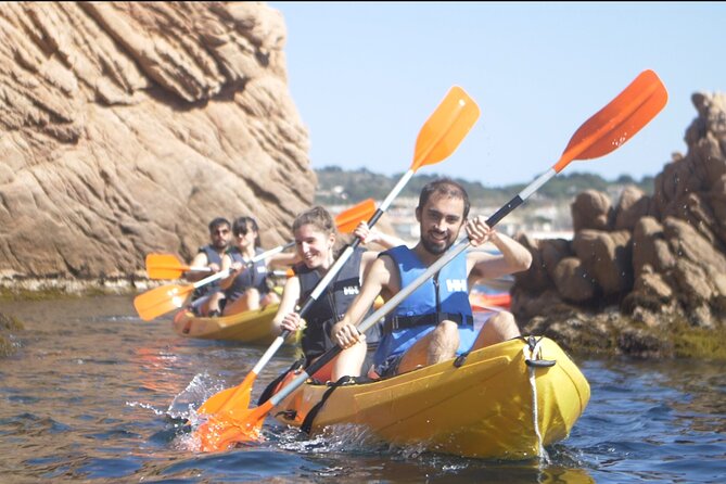 Costa Brava: Kayak, Snorkel, Photos, Lunch, Beach & Cliff Jump! - Key reasons this trip is popular