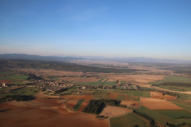 Costa Brava Private balloon flight - Landing and Celebration: Champagne, Biscuit Toast, and a Certificate