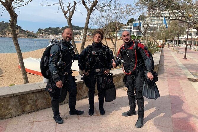 Costa Brava: Scuba Diving Tour, Lunch and a Visit to Tossa de Mar - The van ride from Barcelona: short, organized, and actually useful