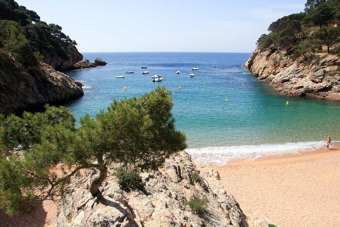 Costa Brava, Tossa de Mar Private Tour, hotel pick-up & Boat Ride - Castle de Tossa: Views That Make the Drive Worth It