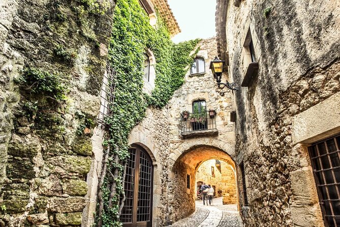Costa Brava Typical Towns Full Day Tour from Barcelona - Why This Costa Brava Day Trip Works From Barcelona
