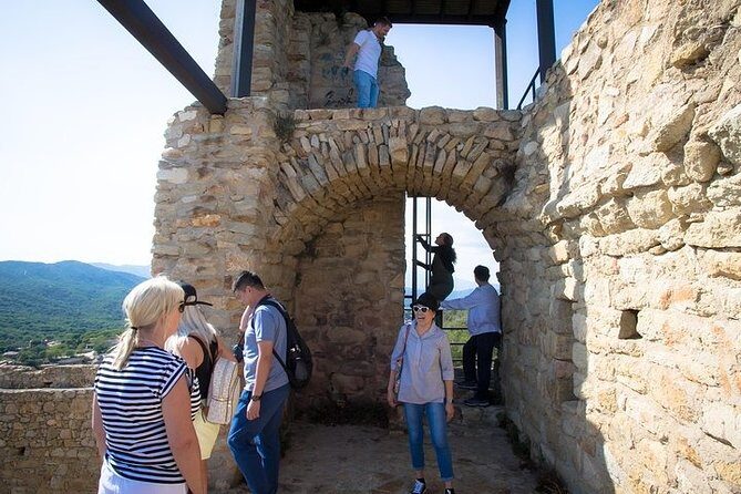 Dalí Museum + Girona Tour - Should you book this tour?
