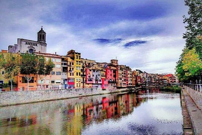 Dalí Theatre-Museum and Girona City Small Group from Girona - Should you book this Girona Dalí + city tour?