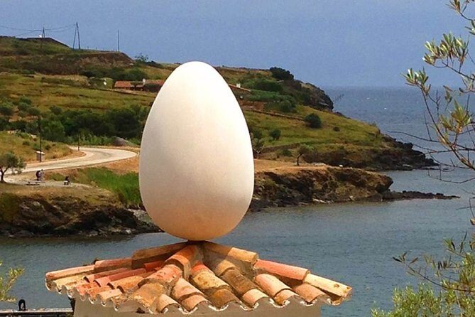 Dalí & Wine | Premium Private Tour with Coastal or Girona Add-On - Figueres and the Dalí Theatre-Museum: your surreal stop