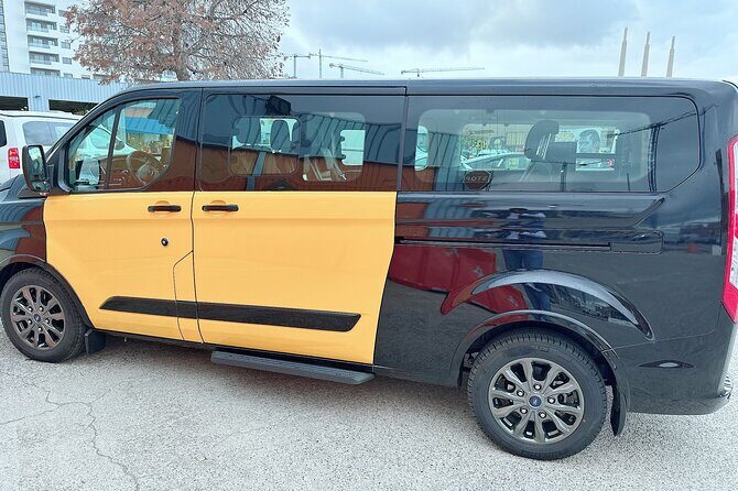 Departure Barcelona Airport Private Transfer - Inside the Car: Air-Con Comfort and the Luggage Math That Can Surprise You