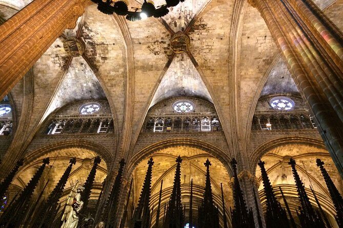 Discover Barcelona’s Gothic Quarter | Private & Semi-Private - Plaza del Dei (Dei): Columbus Meets Power, Then It Becomes a Café Stop