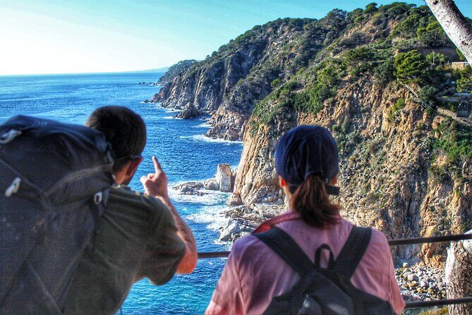 Discovering Costa Brava: Coastline, Tossa de Mar and Lunch - From Barcelona to Costa Brava: the coastal drive and first sea glimpses