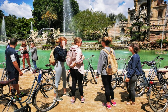 Eco-friendly Barcelona Bike Tour from a Local Perspective - Key points before you ride
