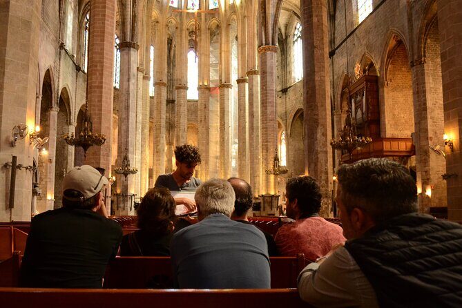 El Born: Santa Maria del Mar Tour with Exclusive Rooftop Views - El Born’s calmer payoff: Santa Maria del Mar without the usual crowd feel