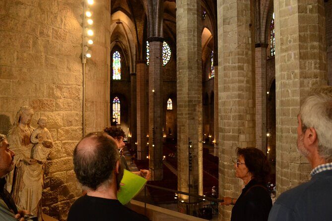 El Born: Santa Maria del Mar Tour with Exclusive Rooftop Views - Who should book this (and who should think twice)