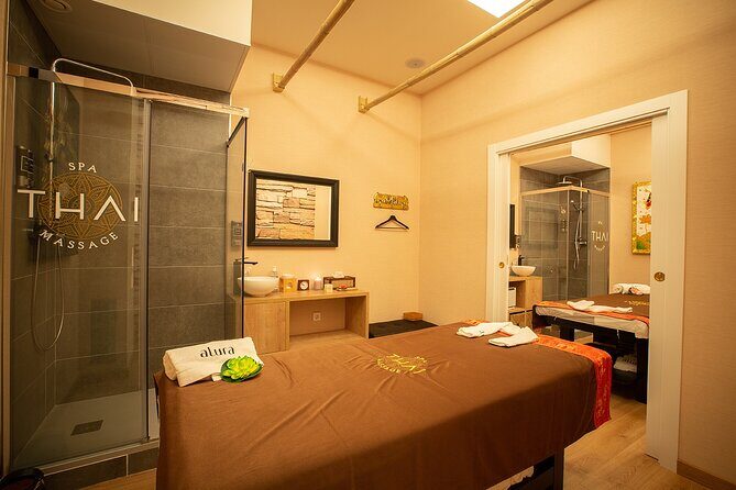 Exfoliating and Moisturizing Body Treatment of 60 min in THAI MASSAGE ALURA - The exfoliating body scrub: the part that changes how your skin feels