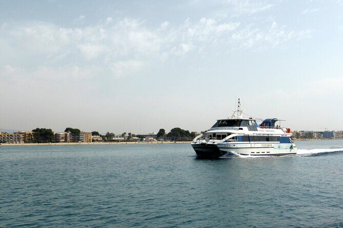 Ferry from Cambrils to Salou round trip - Views You Actually Get: Coastline All the Way