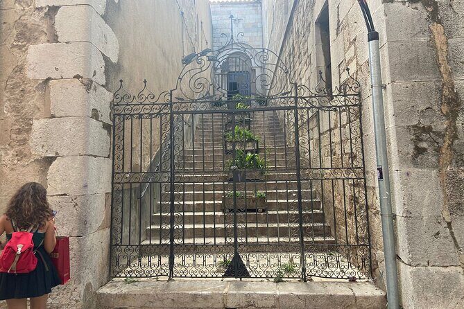 Figueres Walking Tour with Guided Visit to the Dalí Museum - Price and value: $5 for a guided city walk plus admission