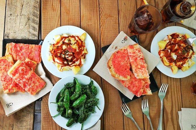 Food & Drink Tasting Private Tour & Sagrada Familia Skip the Line - The private format: why it helps your group enjoy the route